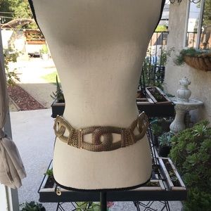 Chico’s belt